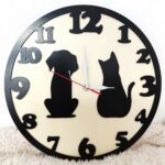 Ceas Cainele si pisica